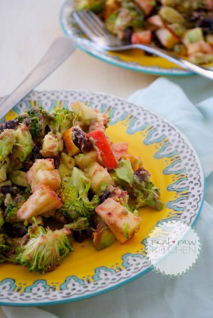 RECIPE: thanksgiving-inspired broccoli salad
